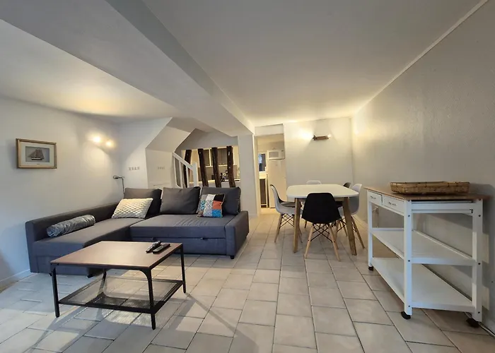 Maison L'estuaire 15 Minutes Rouen Free Parking Hébergement de vacances Grand-Couronne